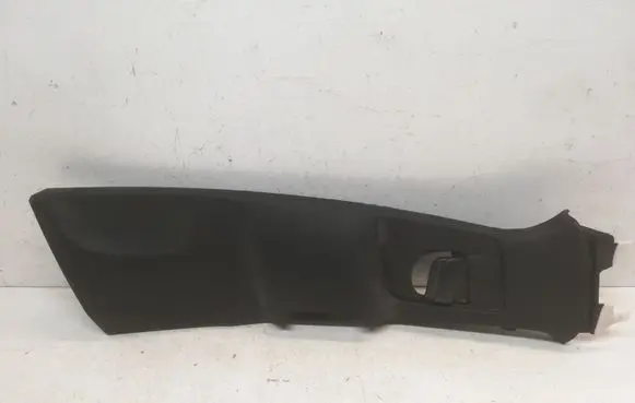 Volvo XC90 (B) pillar trim (top) 31363579