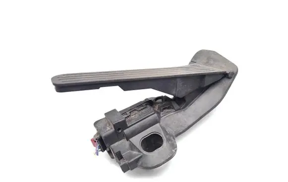 Audi A3 S3 8P Accelerator throttle pedal 1K2721503M 6PV008745