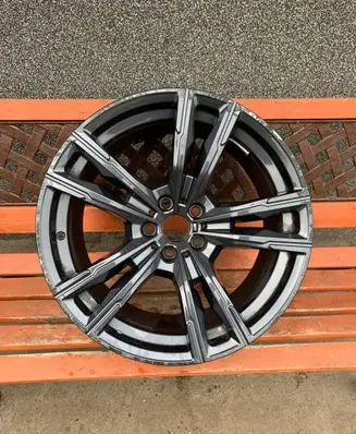 BMW 8 G14 R19 alloy rim 