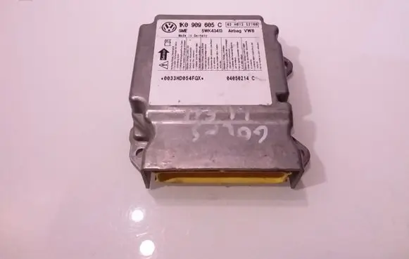 Volkswagen Golf V Airbag control unit/module 1C0909605C