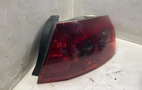 Rear/tail lights