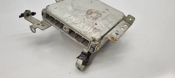 Nissan Maxima Engine control unit/module 2371046U11 A18F98E2U