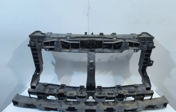Renault Trafic III (X82) Radiator support slam panel bracket 625001299R