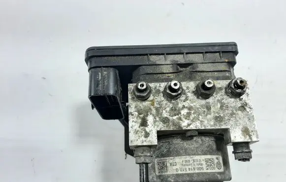 Seat Leon (5F) ABS Pump 5Q0907379R 5Q0614517Q