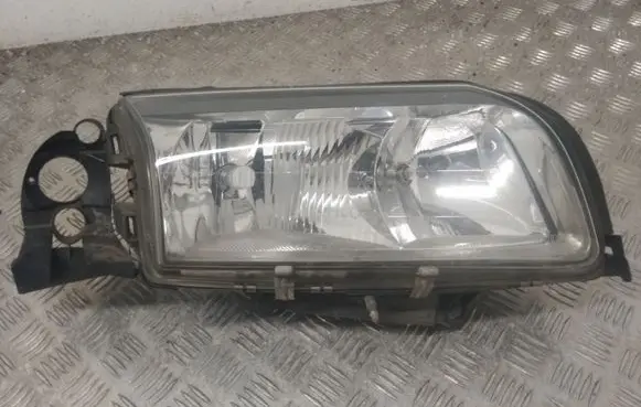 Volvo S80 Headlight/headlamp 8693558