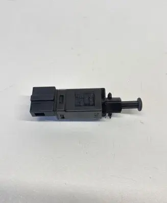 Volkswagen Golf IV Brake pedal sensor switch 927189D