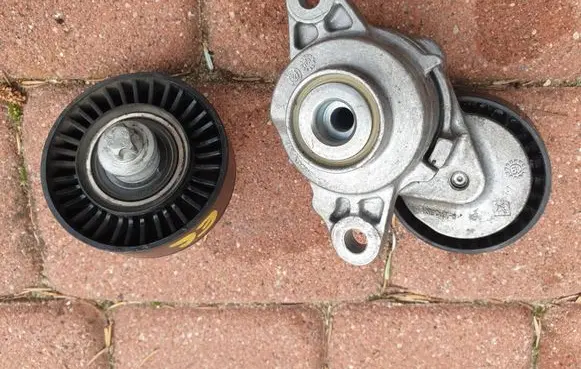 Fiat Ducato Alternator belt tensioner 9826368080 F-625979