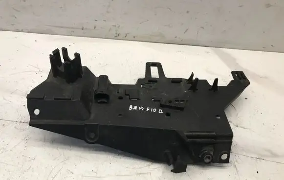 BMW 5 F10 F11 Other engine bay part 7811112 62440410