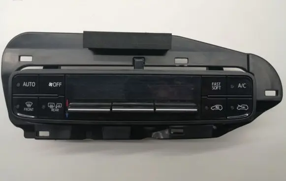 Toyota Auris E180 Climate control unit 5590002820 5546802030