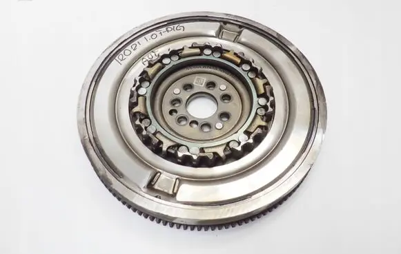 Hyundai i20 (BC3 BI3) Dual mass flywheel 2320007510