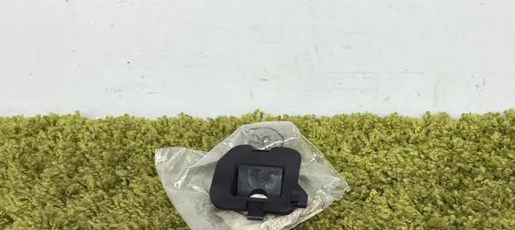 Opel Corsa E Radiator mount bracket 13356185