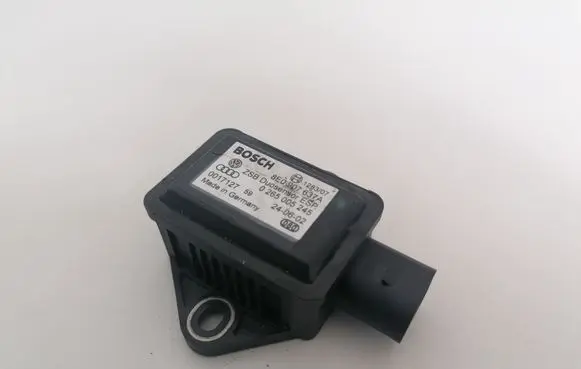 Audi A4 S4 B6 8E 8H ESP acceleration yaw rate sensor 8E0907637A