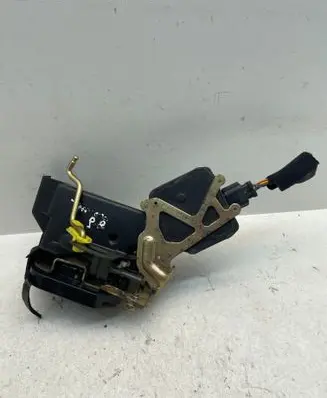 Hyundai Terracan Rear door lock