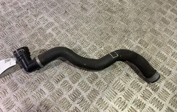 Mercedes-Benz GLE AMG (W166 - C292) Engine coolant pipe/hose A1665012882