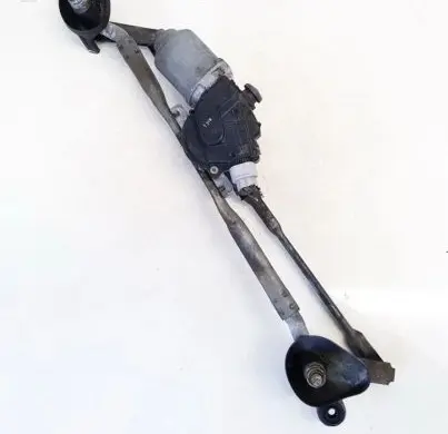Dodge Caliber Front wiper linkage and motor