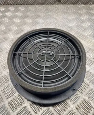Audi A5 Sportback 8TA Front door speaker 8R0035415A 5JAJ20