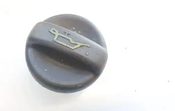Citroen Berlingo Oil filler cap 9624939680