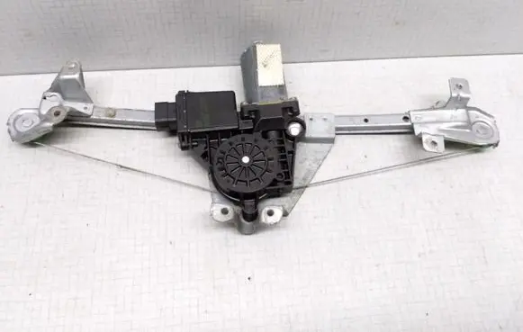 Opel Vectra B Rear door window regulator with motor 0130821651