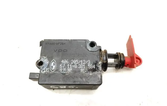 BMW X3 E83 Tailgate boot lock/latch motor 67118381584 8381584