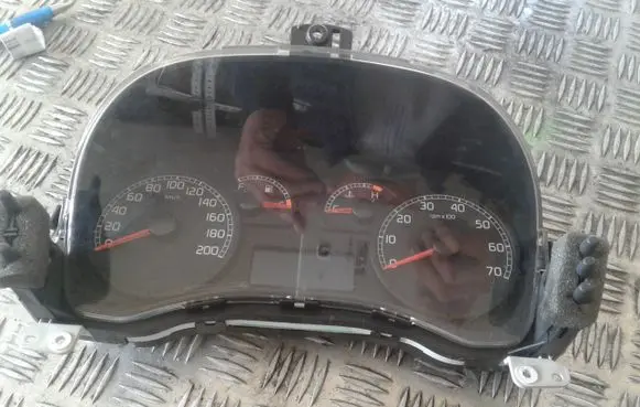 Fiat Doblo Speedometer (instrument cluster) 51761688
