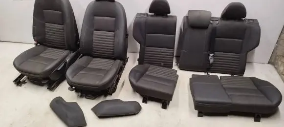 Seat set
