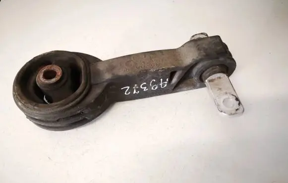 Honda Civic Engine mount bracket