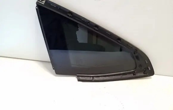 BMW i4 Rear side window 7482995
