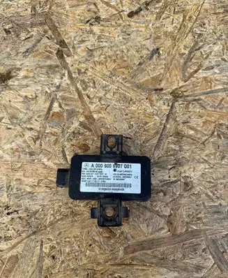 Mercedes-Benz C W205 Tire pressure control unit A0009006907 A0009028419