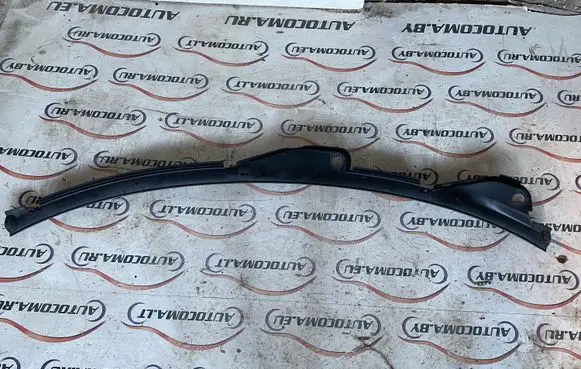 Audi A4 S4 B8 8K Wiper trim 8K1819403