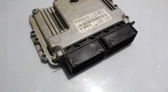 Ford Transit Courier Engine control unit/module ECU 0261S17724