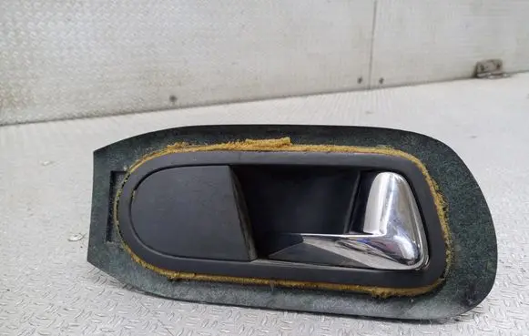 Volkswagen Sharan Front door interior handle 7M3837114B