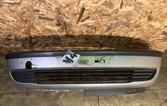 Opel Zafira A Front bumper 90580620