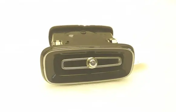 Volvo XC40 Dashboard side air vent grill/cover trim 31442625 31477269