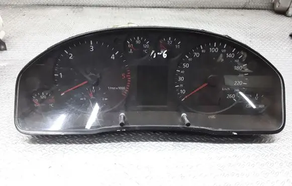 Audi A6 S6 C5 4B Speedometer (instrument cluster) 4B0919881