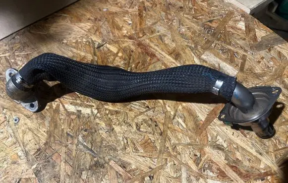 Land Rover Range Rover Velar EGR valve line/pipe/hose