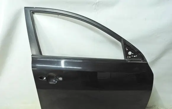 KIA Ceed Front door