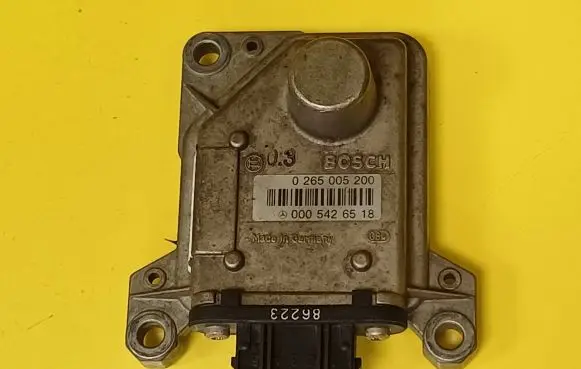 Mercedes-Benz A W168 ESP acceleration yaw rate sensor 0265005200 0005426518