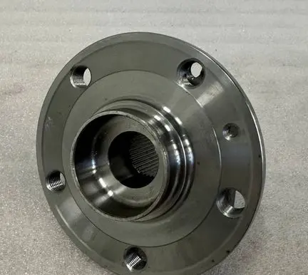 Volkswagen Golf VIII Front wheel hub 5WA407621A