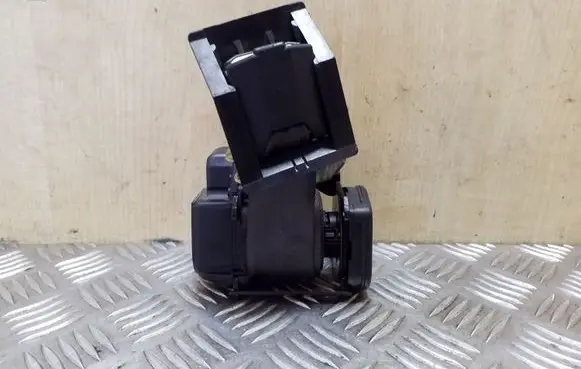 Volvo S40, V40 Third row seat belt 570184000J