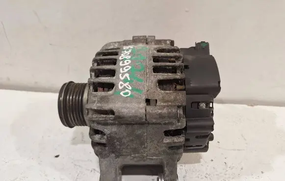 Opel Crossland X Generator/alternator 9670899580