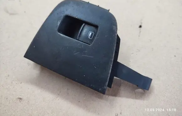 Audi Q7 4L Electric window control switch