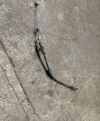 Mitsubishi Galant Throttle cable 