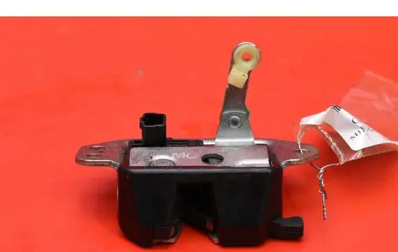 Chevrolet Spark Tailgate/trunk/boot lock/catch/latch