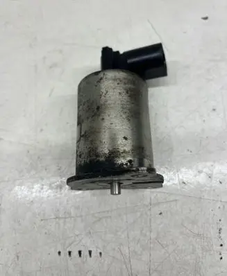 Renault Trafic II (X83) EGR valve 8200542997