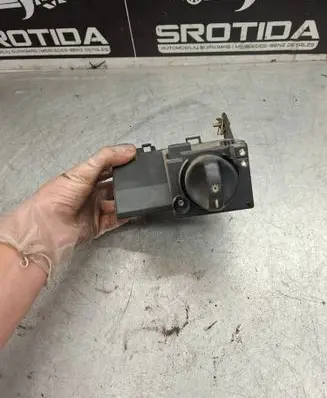 Mercedes-Benz E W210 Light switch 2105451404