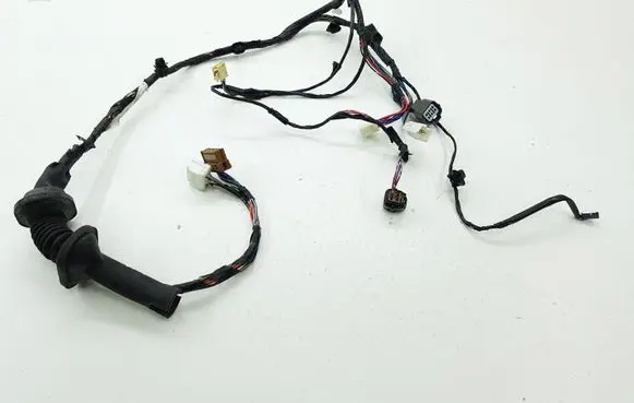 Peugeot 4007 Front door wiring loom 8512A378