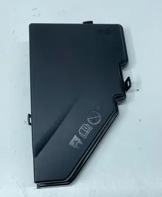 Volvo XC90 Fuse box cover 31398001 D00MB