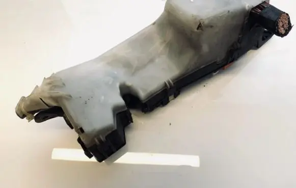 Toyota Corolla E120 E130 Fuse box set