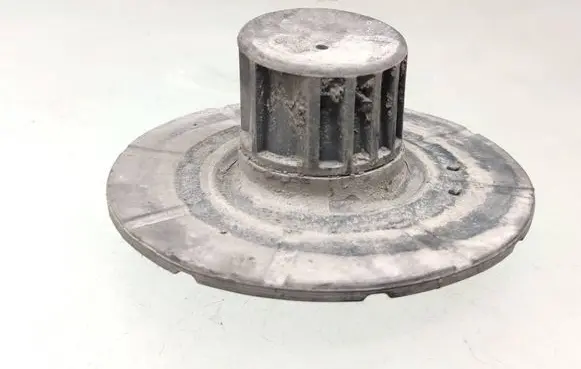 Mercedes-Benz Vito Viano W639 Rear coil spring rubber mount A6393240884