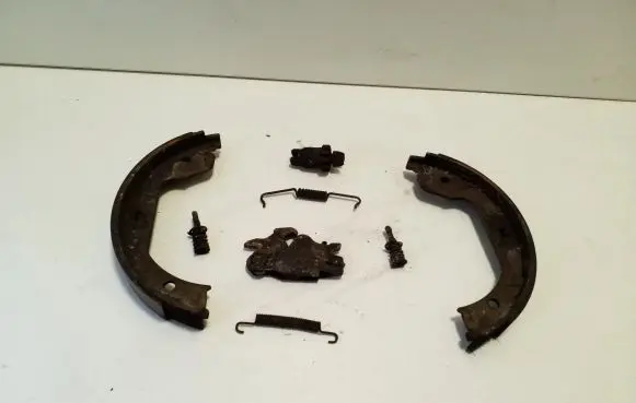 BMW X3 E83 Handbrake/parking brake pads 